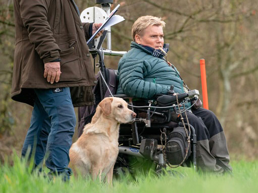 Gerlinde und Assistenzhündin Happy beim Working Test in Putten